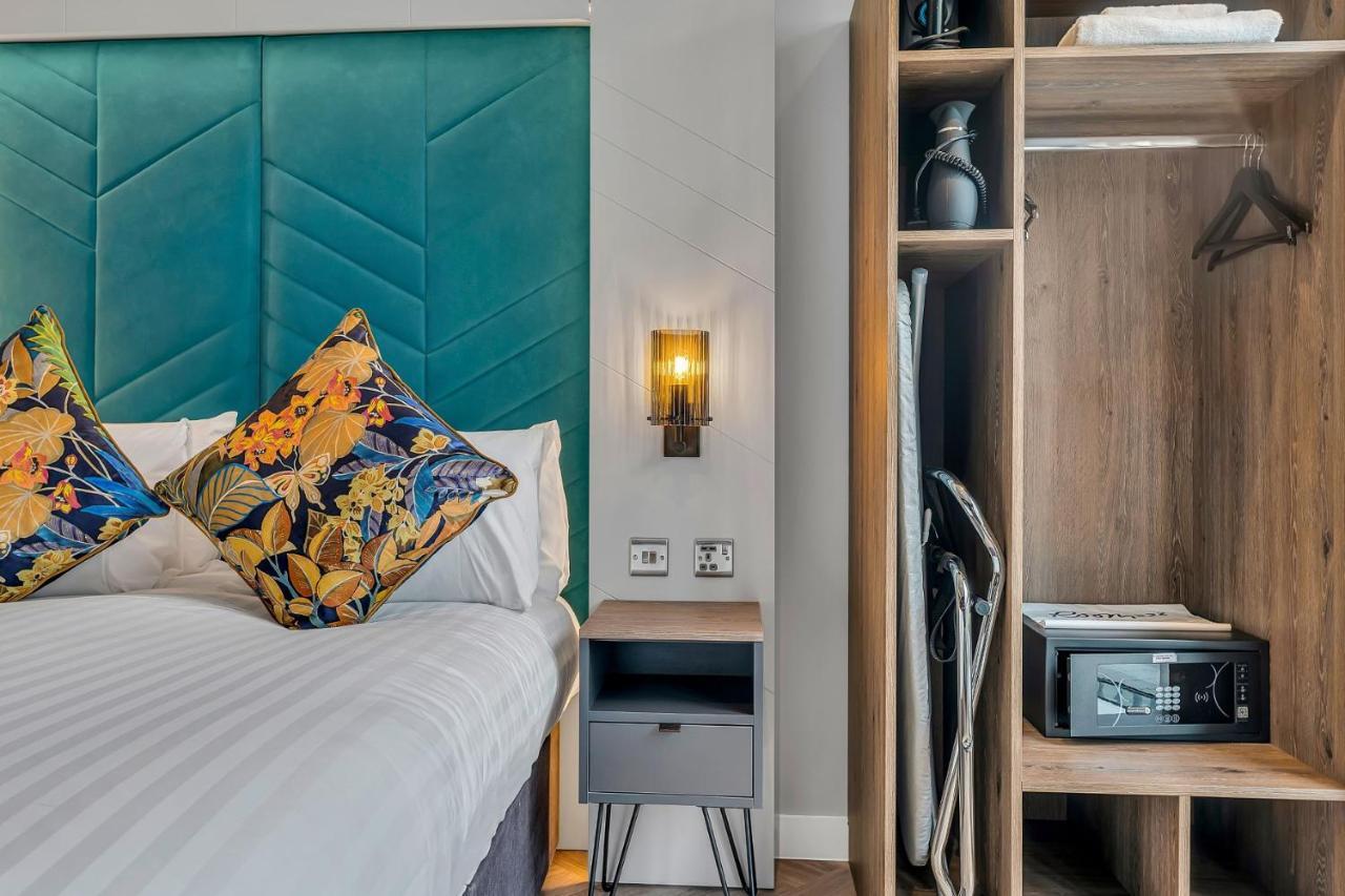 Roomzzz EDI Exteriér fotografie