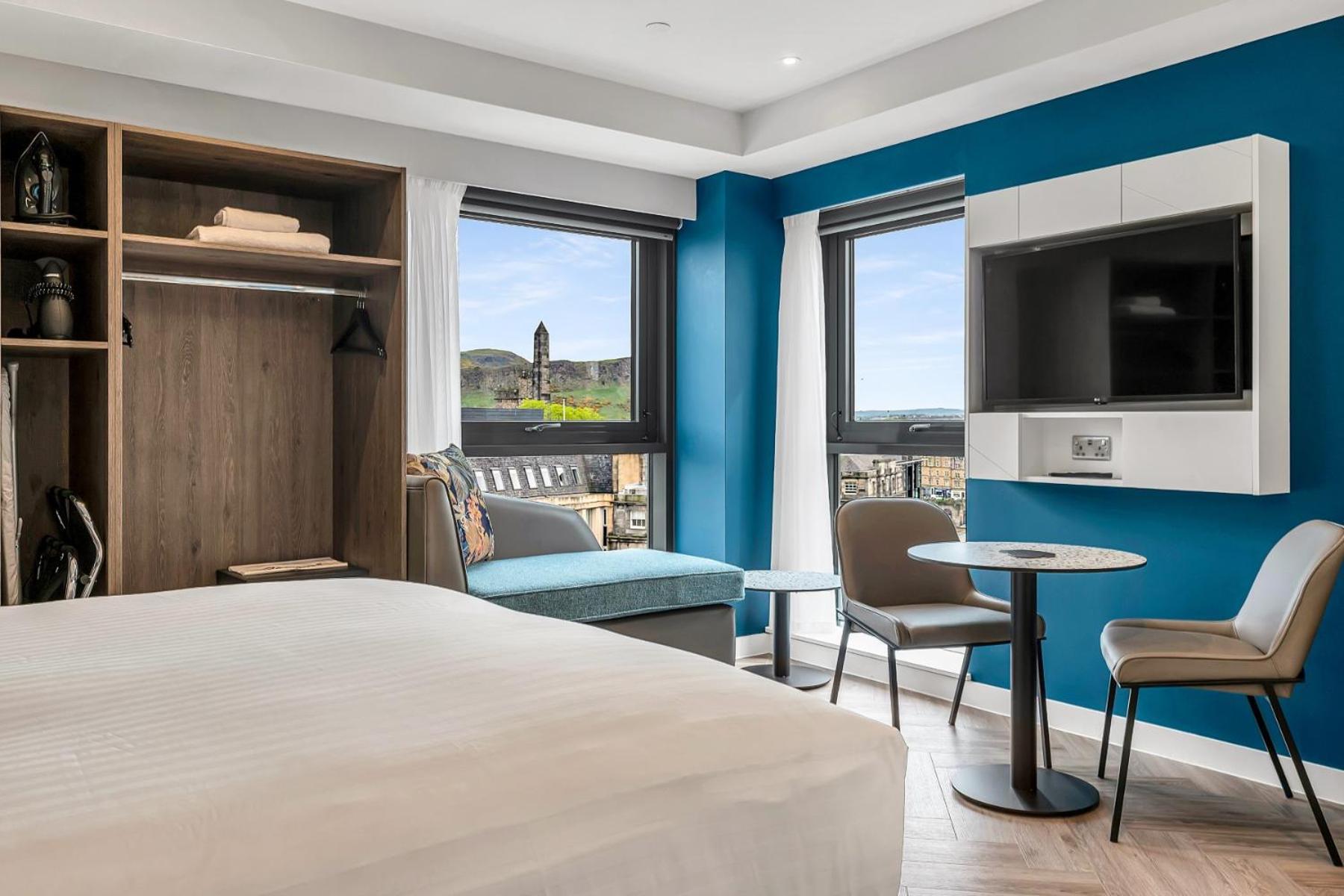 Roomzzz EDI Exteriér fotografie